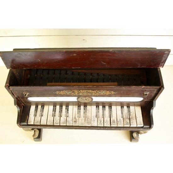 アンティーク トイピアノ シェーンハット 18鍵 20世紀初頭 ネコ脚 - アンティーク楽譜やシャンソン・アコーディオン楽譜、フランス雑貨の