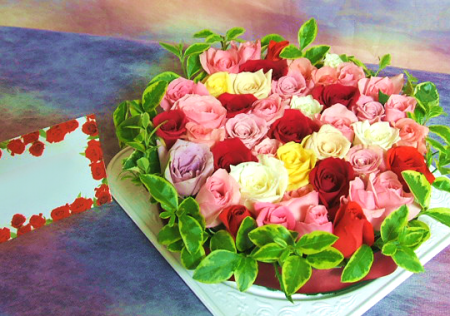 ローズケーキアレンジ バラの花束をバラ園より産地直送でプレゼント バラの花束専門店イーハトーブ