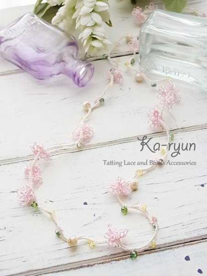小花のロングネックレス ピンク - Ka-ryun ～タティングレース