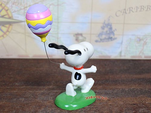 Snoopy's Easter Balloon β