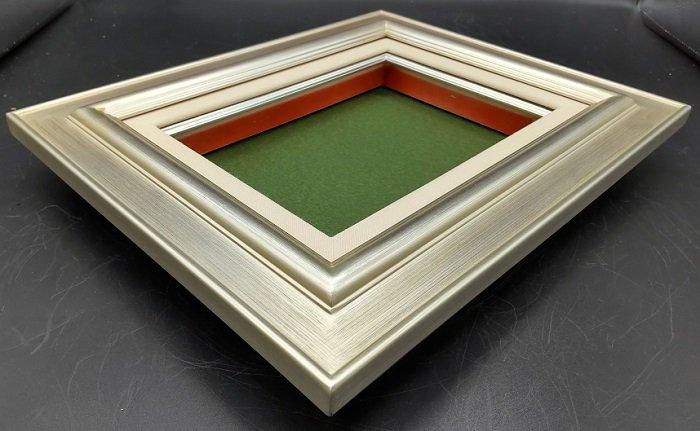小公子 (銀) P8号 455×333mm 油彩額縁 木製フレーム アクリル板 小公子 (銀) P8号 455×333mm 油彩額縁 木製フレーム アクリル板