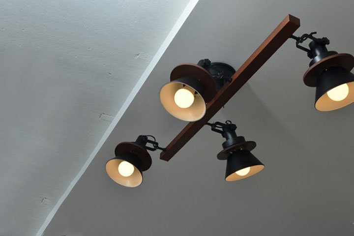 4灯シーリングライト 木製 LED電球 CERON ブラック｜デザイン 