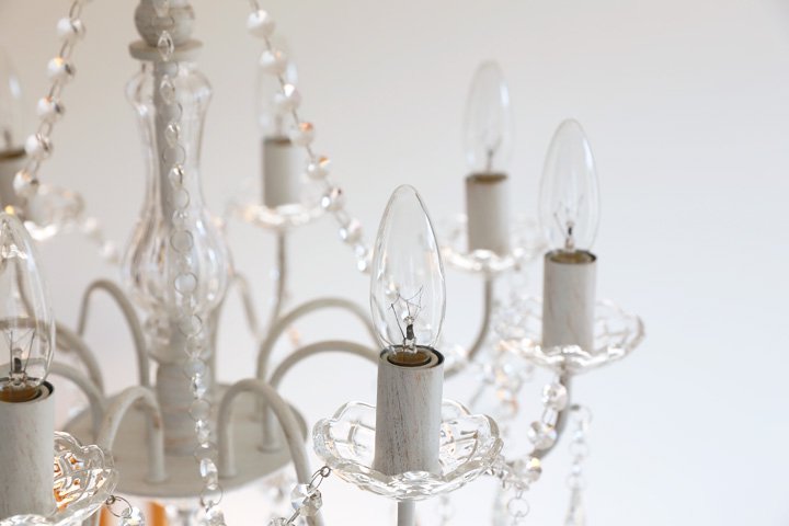 8灯シャンデリア 照明器具 LED Queen ホワイト｜デザイン照明のCROIX