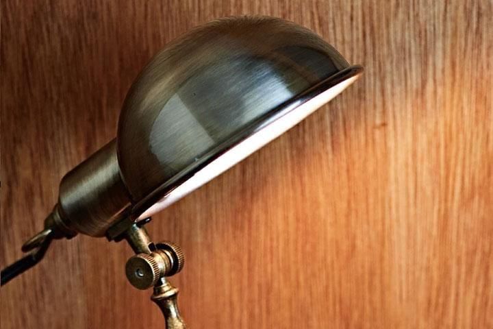 複数購入割引⭕️ 希少デザイン　ヴィンテージ　アンティーク　デスクライト　照明 ヴィンテージ 真鍮製デスクライト｜アンティーク照明・ランプ｜CHELSEA