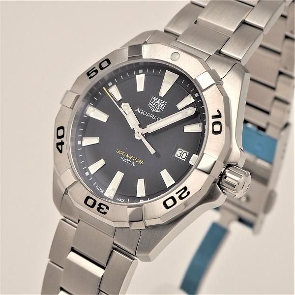 Tag Heuer アクアレーサー クォーツ