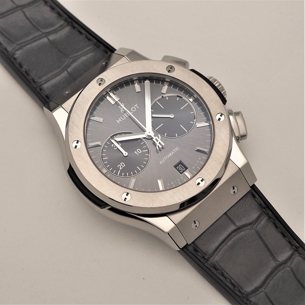 OH済】【中古】HUBLOT（ウブロ） クラシックフュージョン グレー クロノグラフ 521.NX.7071.LR - 六本木  時計専門店PROUD(プラウド)