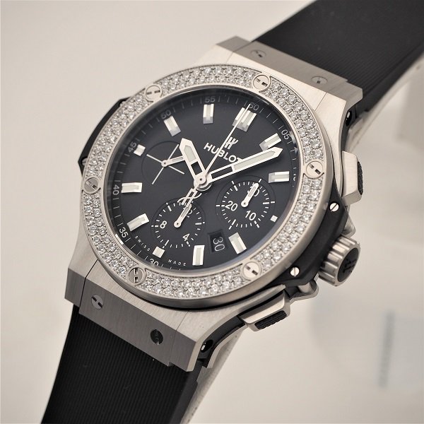 HUBLOT ウブロ ビッグバン ベゼルダイヤ 腕時計 シルバー/ブラック 361.SX.1270.RX.1104