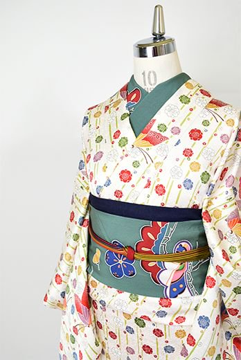 きもの綺羅《#Kira61》着物 小紋 グレー 縦縞 カラフルで綺麗なストライプ