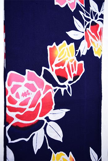 紺色地にルージュレッドの薔薇の花美しい注染レトロ浴衣 - アンティーク着物・リサイクル着物のオンラインショップ　姉妹屋