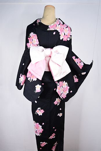 黒地に桜の花美しいストライプ変わり織りモダン浴衣 - アンティーク着物・リサイクル着物のオンラインショップ 姉妹屋