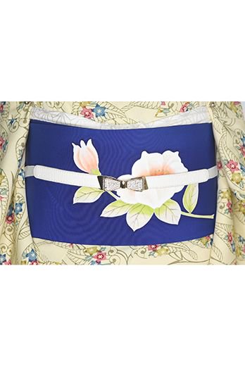 紺瑠璃色地に白の花枝美しい正絹塩瀬染名古屋帯 - アンティーク着物