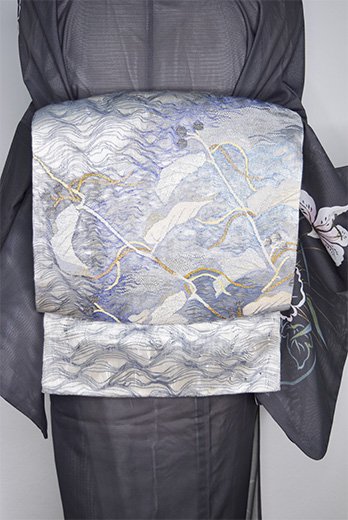 水面模様に蔦の実揺れる波筬織り夏の洒落袋帯   アンティーク着物