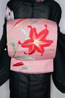 京紫の地に銀灰色とターコイズで描かれた薔薇の花が美しいアンティークの夏着物です 京紫の地に銀灰色とターコイズで描かれた薔薇の花が