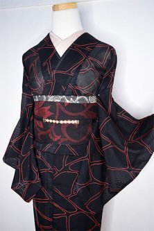 黒と緋のモダンアート抽象パターン化繊絽の夏着物