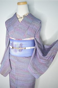 スモークパステル雪嵐文様美しい正絹縮緬袷着物