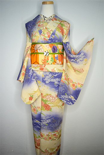 青藤霞に四季の花と波美しいアンティーク袷着物 - アンティーク着物