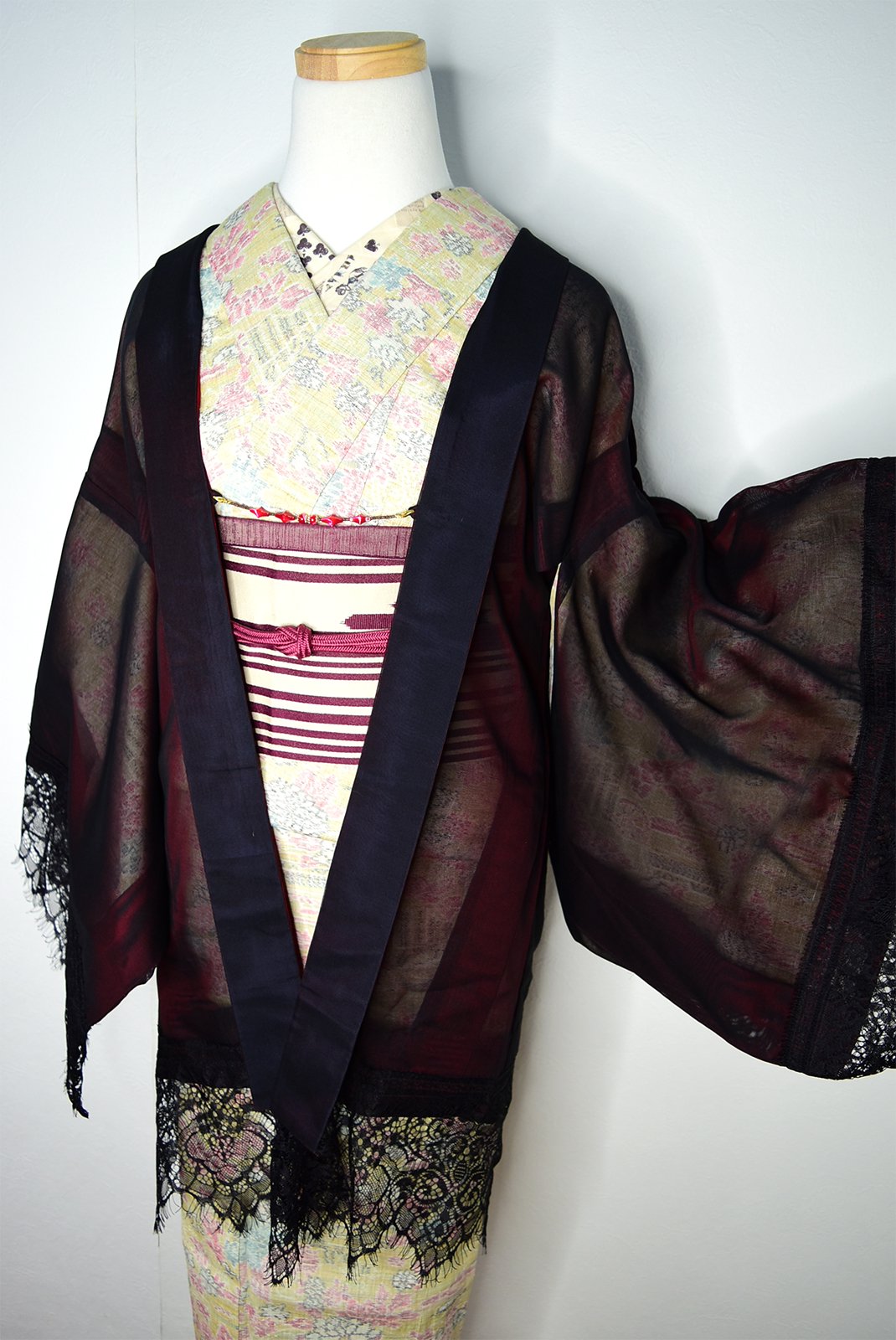 着物リメイク】透ける絹の羽織り物／絹／縮み - コート・ジャケット