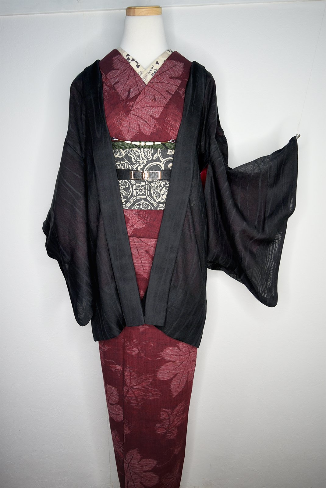 長襦袢 振袖用 正絹綸子 半襟付き ピンクのぼかし地に扇と花の地織り柄 