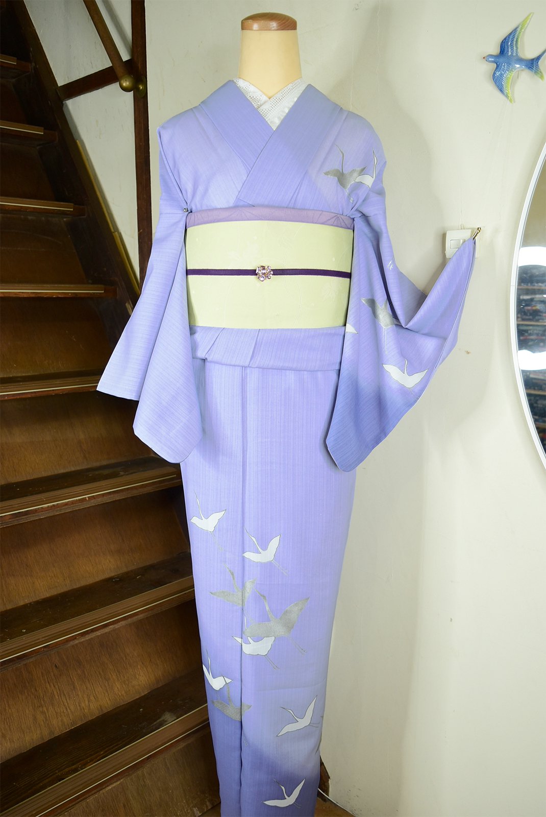 藤紫のぼかしに鶴の舞姿美しい高級化繊夏付け下げ - アンティーク着物