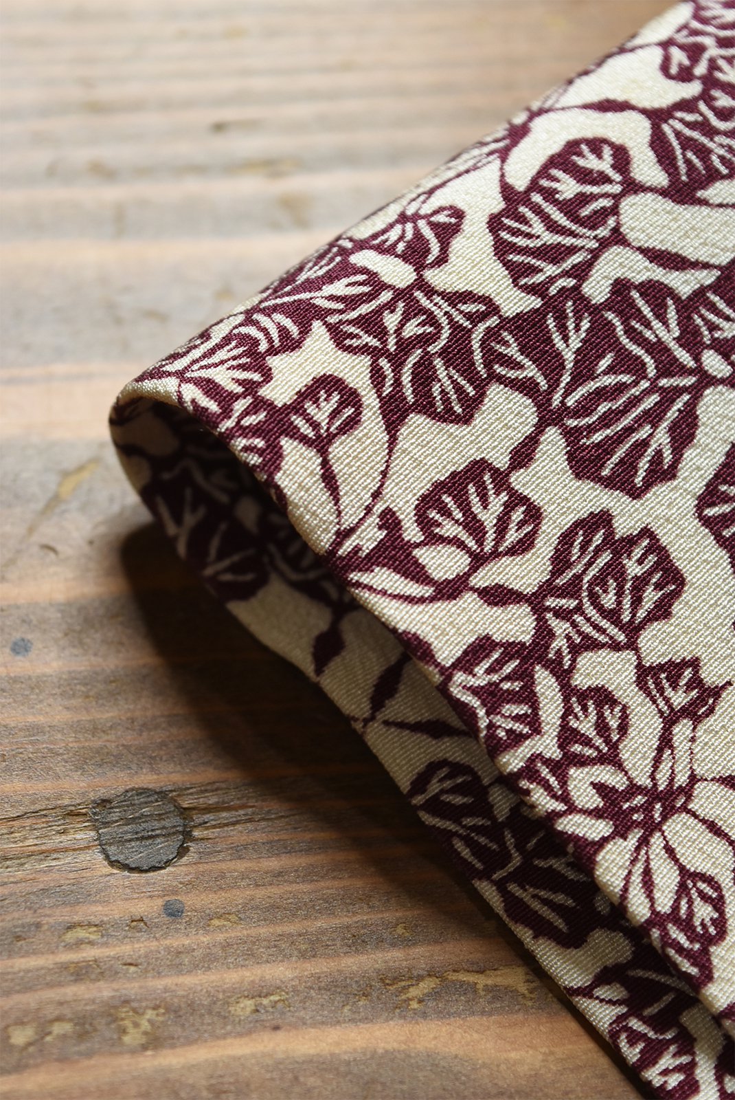 葡萄茶色の一面の葉模様美しい染め名古屋帯 - アンティーク着物