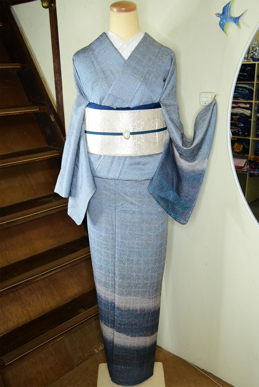 東山魁夷作 唐招提寺障壁画を織物で製作 西陣織綴錦パネル「濤声