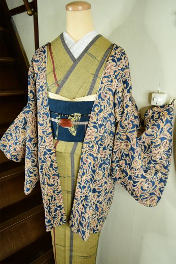 スマルトブルーにトパーズカラーアラベスク美しい正絹ビンテージ羽織