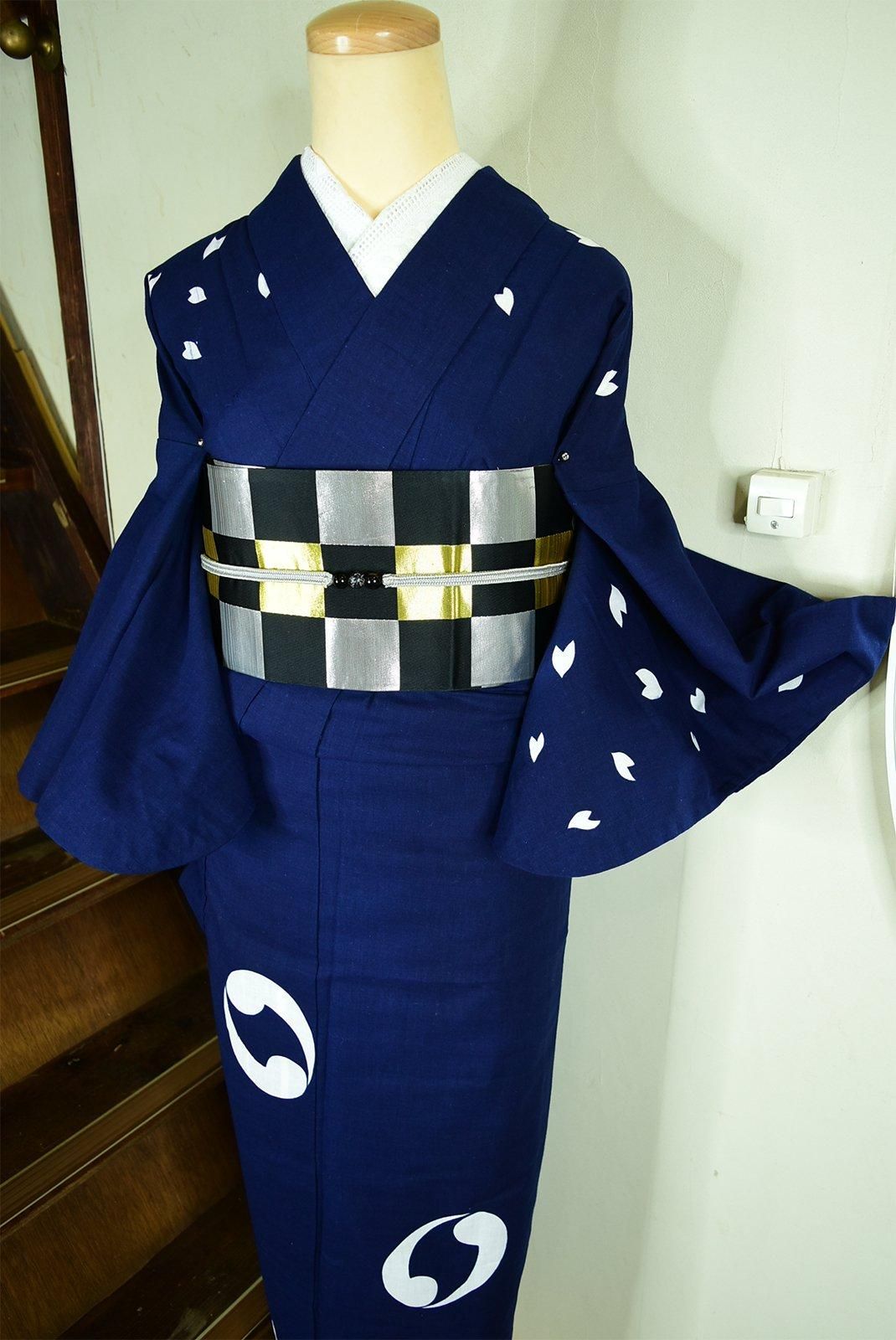 綿　浴衣　注染　レトロ　手縫い　ヴィンテージ VINTAGE - 注染浴衣 アンティーク 昭和レトロ 一点物の通販 by