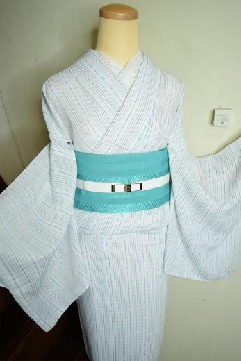 付け下げ　相良刺繍　葉影　流水　リーフ　紗綾形地紋　紋無し　着物　054a d 付け下げ 相良刺繍 葉影 流水 リーフ 紗綾形地紋 紋無し 着物