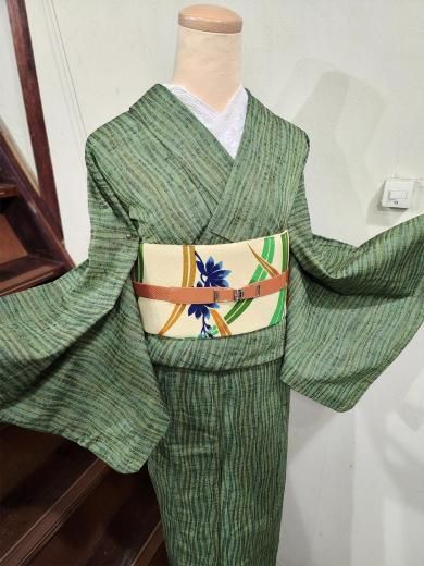 白地に葉の縞と星のような桔梗の花美しい注染ビンテージ浴衣