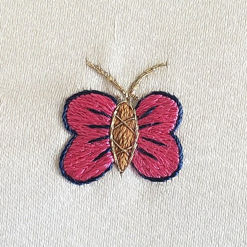 手刺繍のパーツ35 蝶 - POJAGI工房koe　オンラインショップ