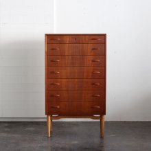 <img class='new_mark_img1' src='https://img.shop-pro.jp/img/new/icons47.gif' style='border:none;display:inline;margin:0px;padding:0px;width:auto;' />Vintage 7Drawers chest