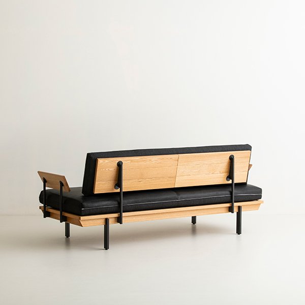 Holz（ホルツ）｜ソファー｜東京・目黒通りのオリジナルデザイン家具 