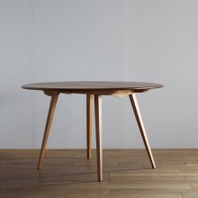 <img class='new_mark_img1' src='https://img.shop-pro.jp/img/new/icons47.gif' style='border:none;display:inline;margin:0px;padding:0px;width:auto;' />Vintage Drop leaf table/ Ercol