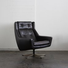 <img class='new_mark_img1' src='https://img.shop-pro.jp/img/new/icons47.gif' style='border:none;display:inline;margin:0px;padding:0px;width:auto;' />Vintage Lounge chair / John Stuart Furniture