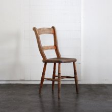 <img class='new_mark_img1' src='https://img.shop-pro.jp/img/new/icons47.gif' style='border:none;display:inline;margin:0px;padding:0px;width:auto;' />Antique Kitchen chair 