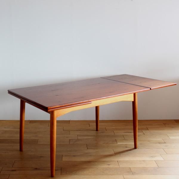 Old pine table 1900'S：クラシック | ダイニングテーブル