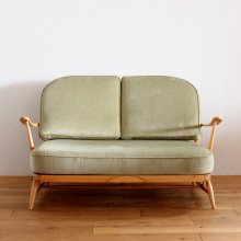 <img class='new_mark_img1' src='https://img.shop-pro.jp/img/new/icons47.gif' style='border:none;display:inline;margin:0px;padding:0px;width:auto;' />Vintage 2 seat sofa / Ercol