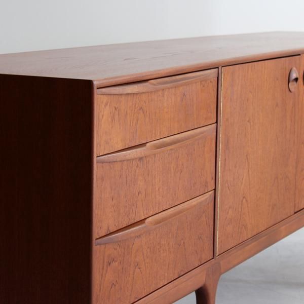 Vintage Low board / McIntosh ビンテージ サイドボード