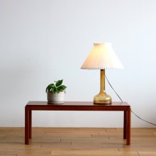 <img class='new_mark_img1' src='https://img.shop-pro.jp/img/new/icons47.gif' style='border:none;display:inline;margin:0px;padding:0px;width:auto;' />Vintage Table lamp / Le Klint, model343A