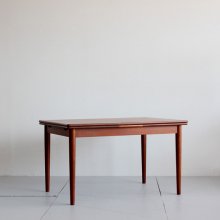 Vintage Extension Dining table