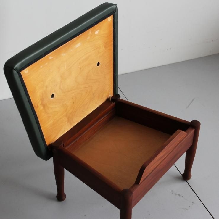 ヴィンテージ オットマン｜つくば市のビンテージ家具店Blackboard