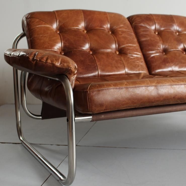 ◇訳あり◇【新品】ソファ ヴィンテージ風 クラシック ブラック