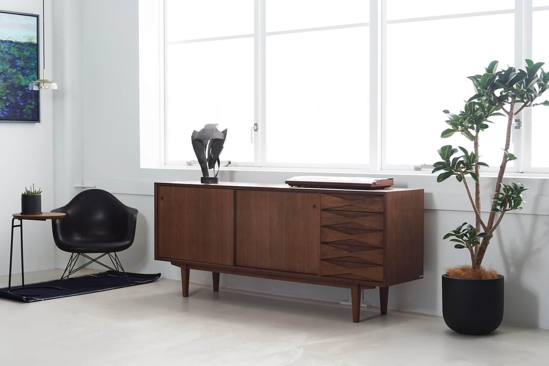 Slope（スロープ）ローボード 180｜karf・Blackboard｜オリジナル家具