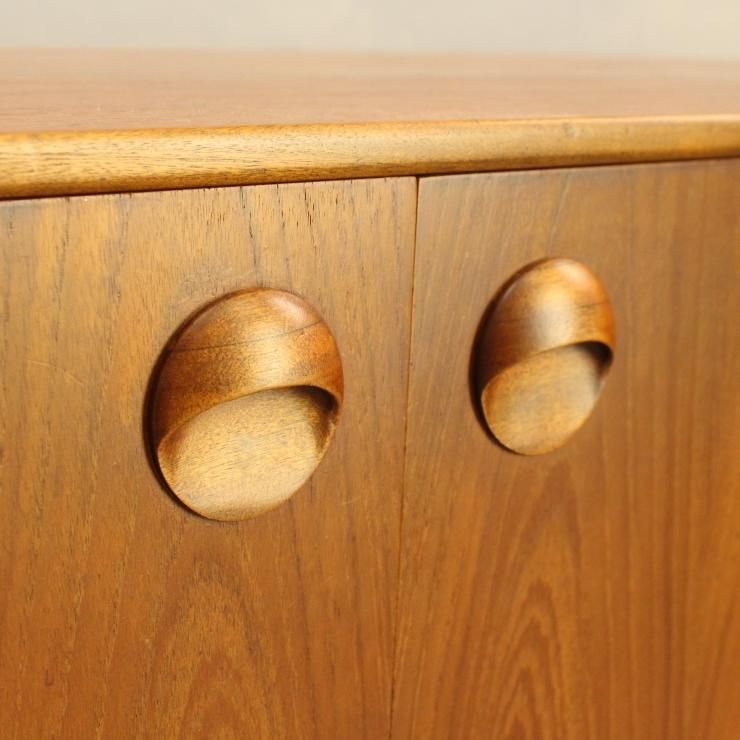 Vintage Sideboard｜AH McIntosh｜北欧インテリア家具