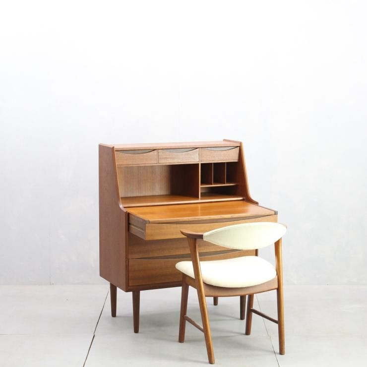 Vintage Bureau｜Arne Vodder｜北欧インテリア家具・ビンテージ家具の 