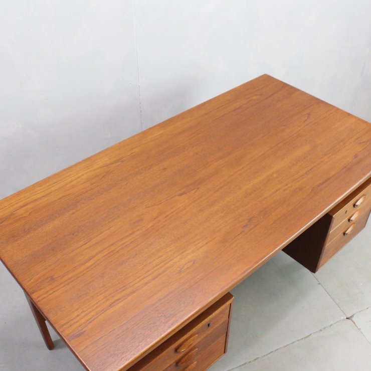 Vintage Desk｜Kai Kristiansen ｜北欧家具・北欧ビンテージ家具