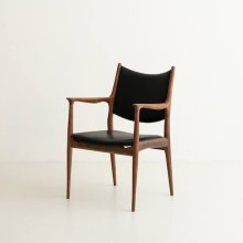 AUD Dining chair