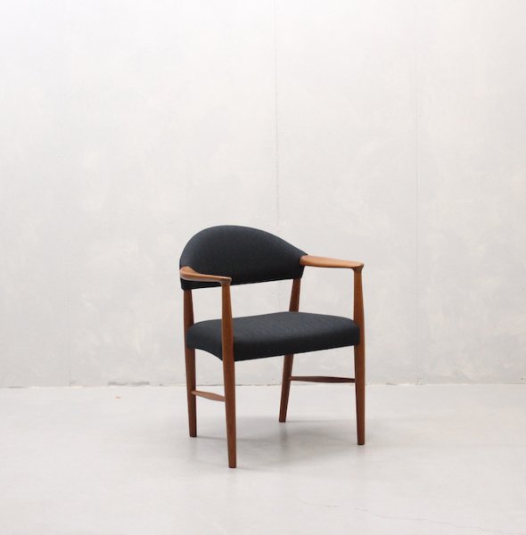 Vintage Arm chair ｜kurt Olsen｜北欧インテリア家具・ビンテージ家具 ...