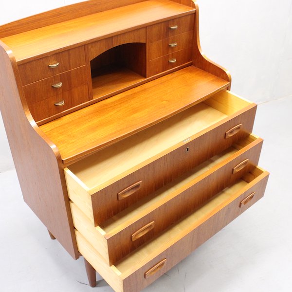 Vintage Bureau｜北欧インテリア家具・ビンテージ家具のオンライン 