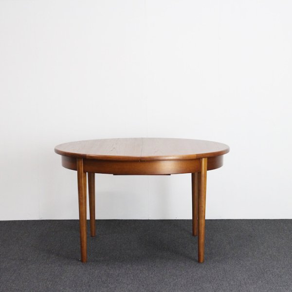 Vintage Dining table｜Jentique｜北欧インテリア家具・ビンテージ家具のオンラインショップ【Karf・Blackboard】